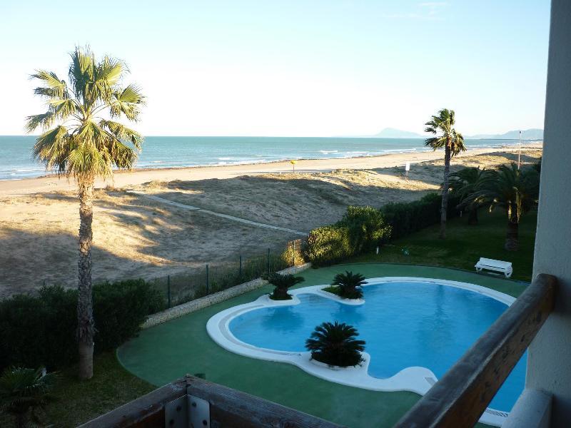 Apartamentos R.C. Deltamar I Playa De Xeraco Exteriör bild